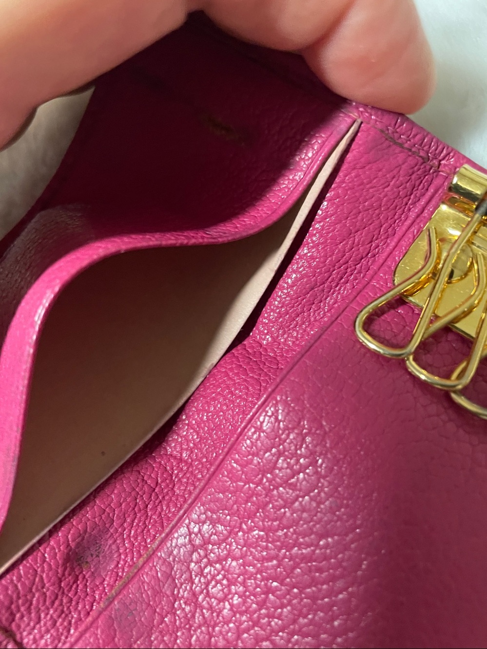 Miu Miu Two-Tone Pink & Fuchsia Leather Key Case - Picture 4 of 4
